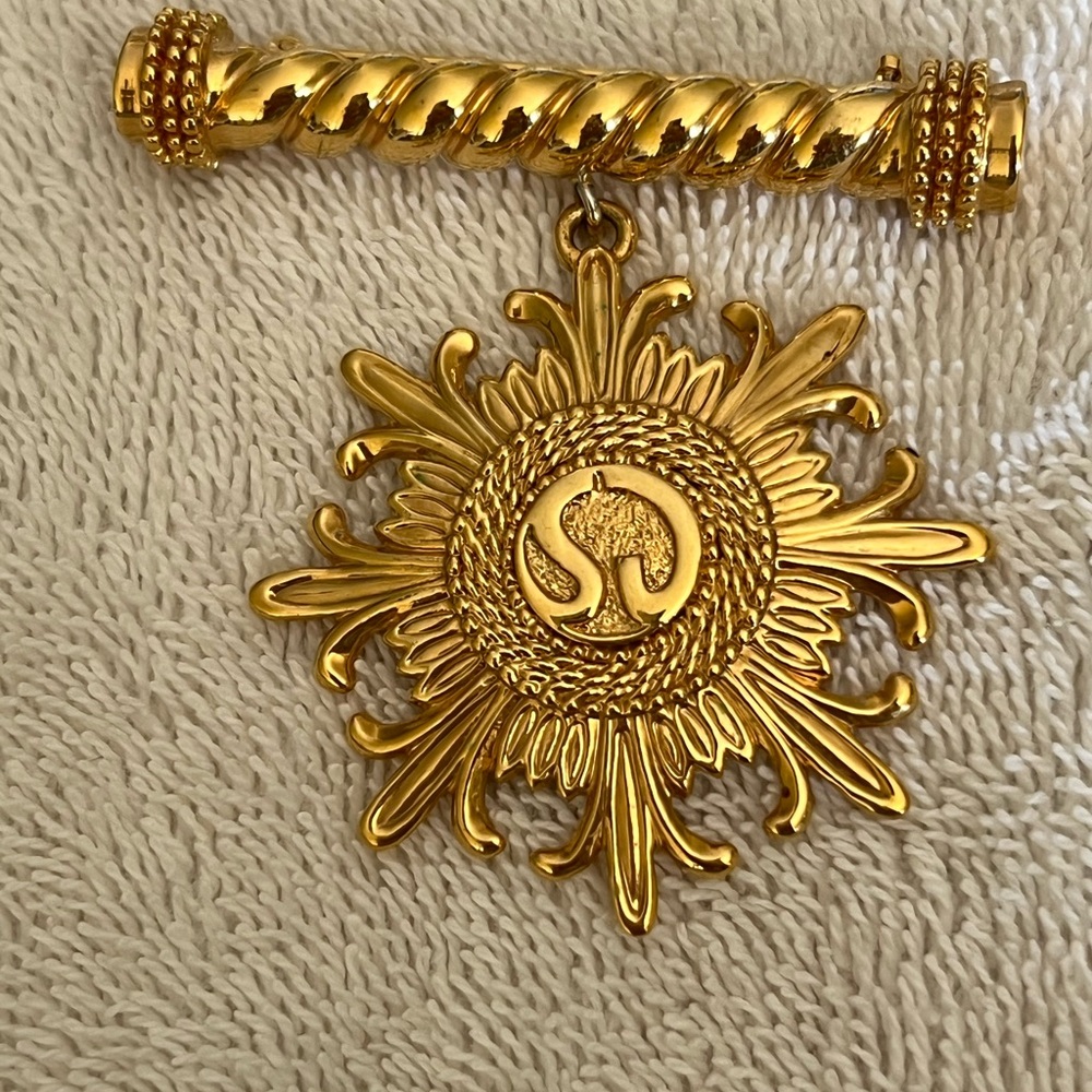 St John jewelry. Pin/ broach